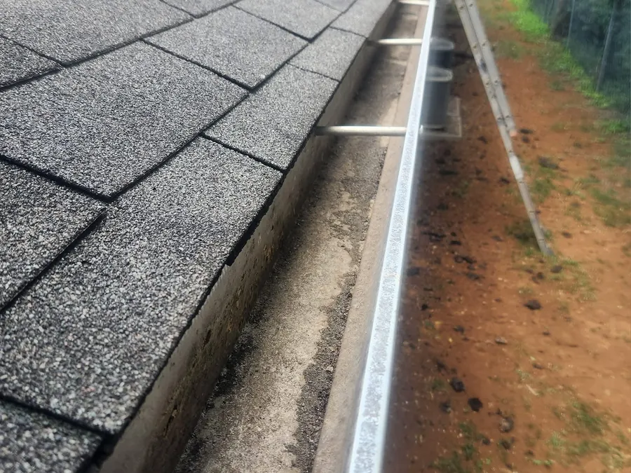 Same gutter run cleared out and draining in Moneta, VA